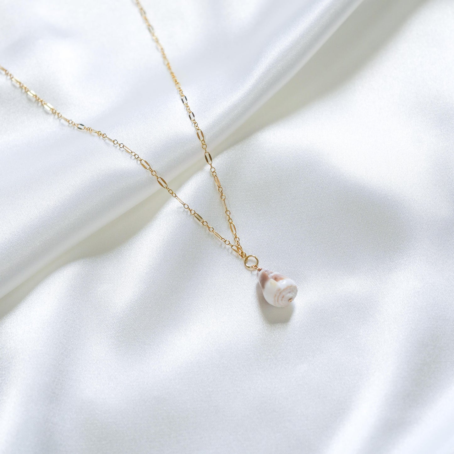 Simple Cone Shell Necklace