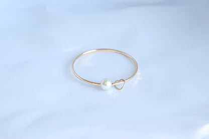 White Freshwater Pearl Bangle (Sz. 4.5-6.75)