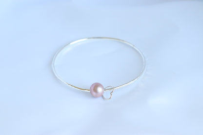 Pink Edison Pearl Bangle (Sz. 4.5-6.75)