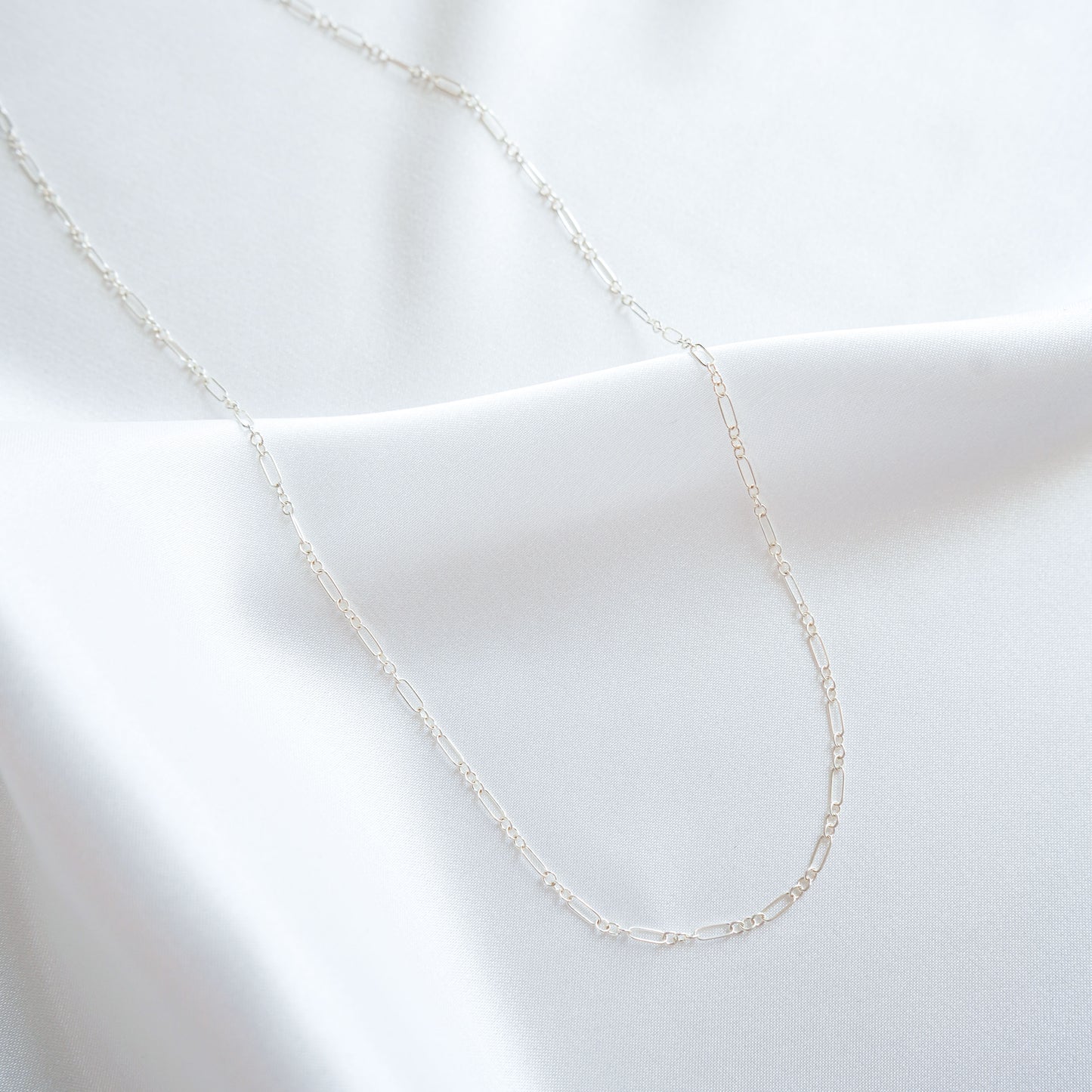 Cable & Thin Paperclip Chain