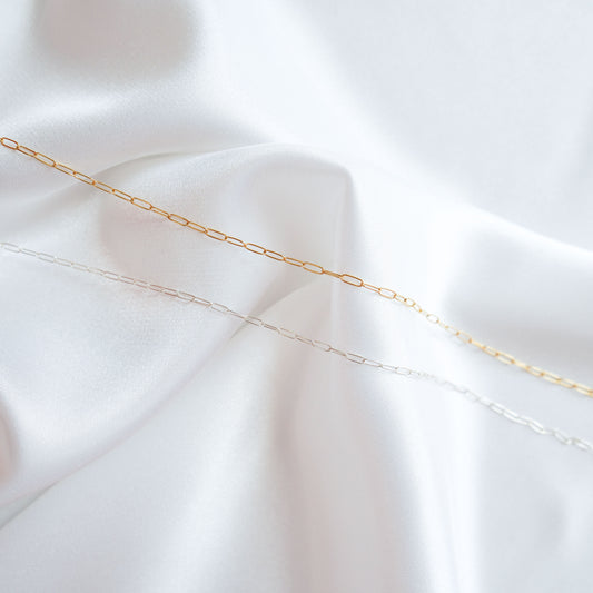 Thin Paperclip Chain