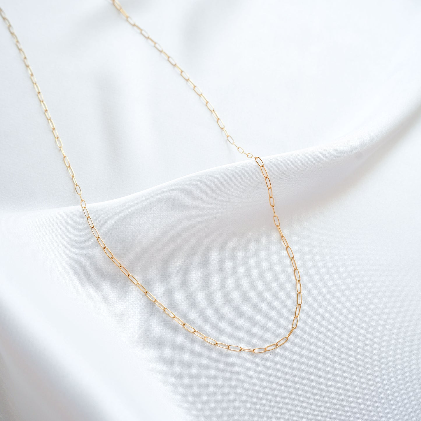 Thin Paperclip Chain