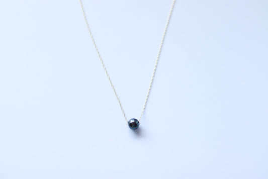 Elle Collection: Tahitian Pearl Necklace